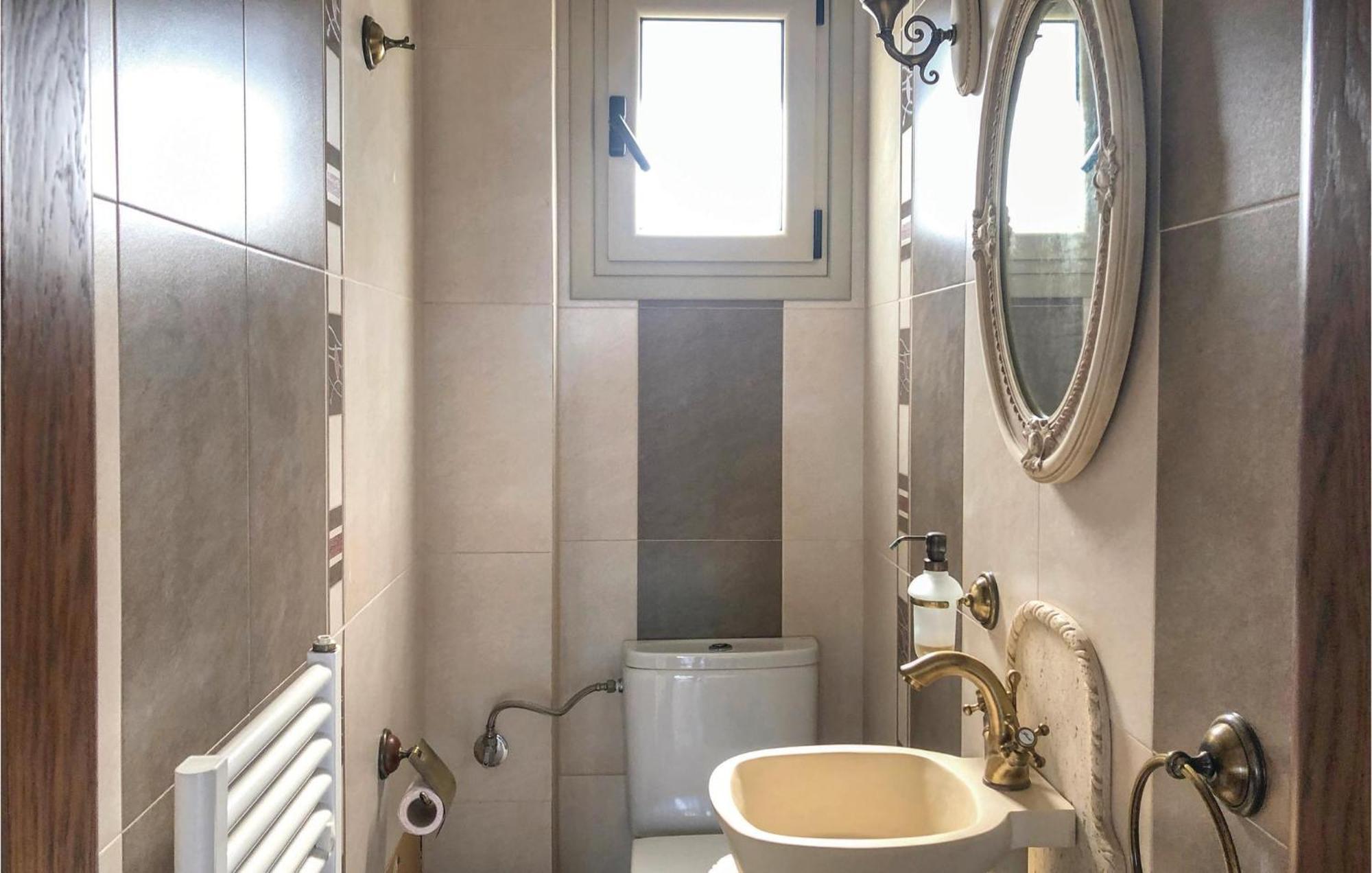 Amazing Home In Koroni With Wifi Luaran gambar