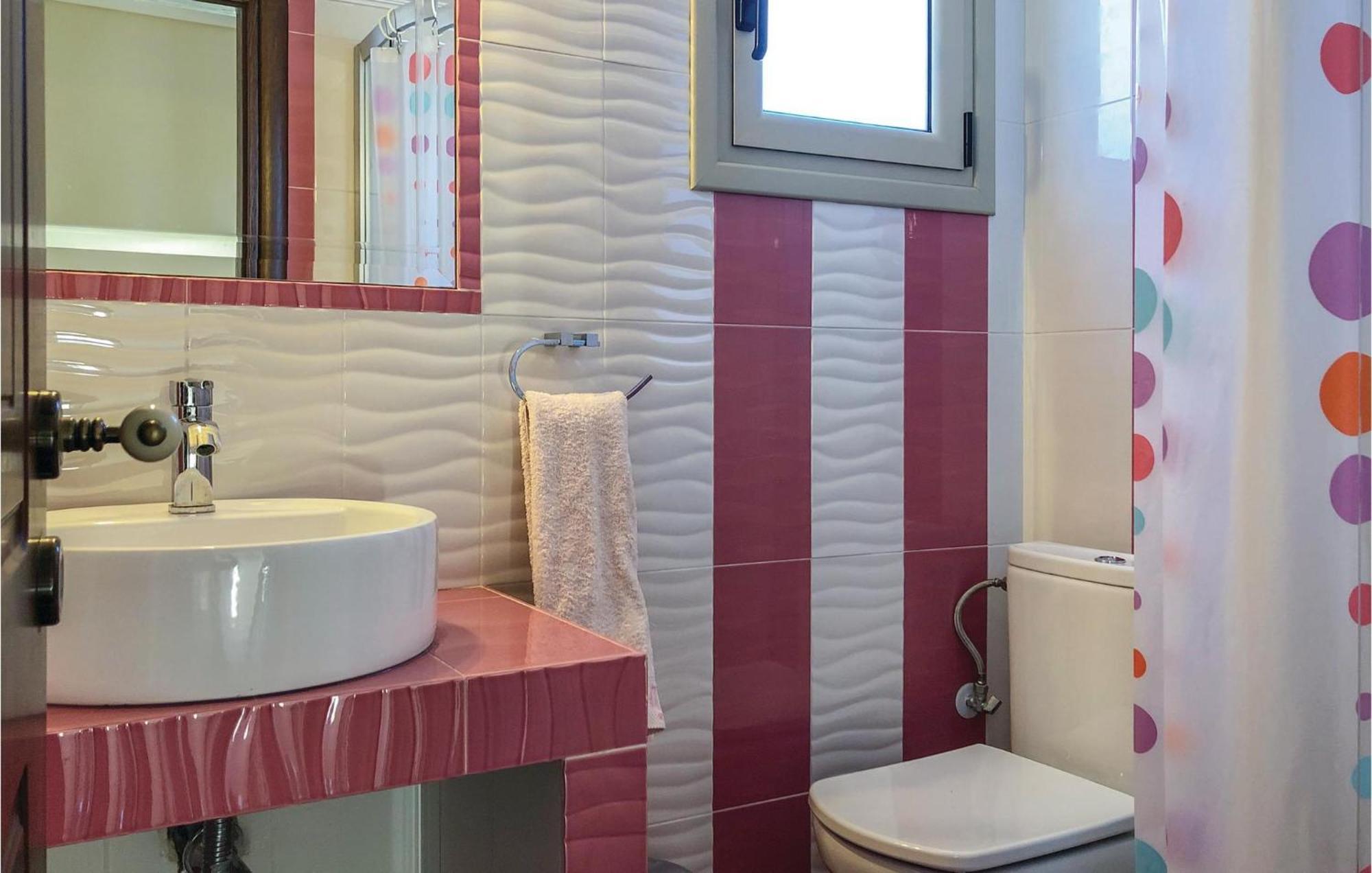 Amazing Home In Koroni With Wifi Luaran gambar