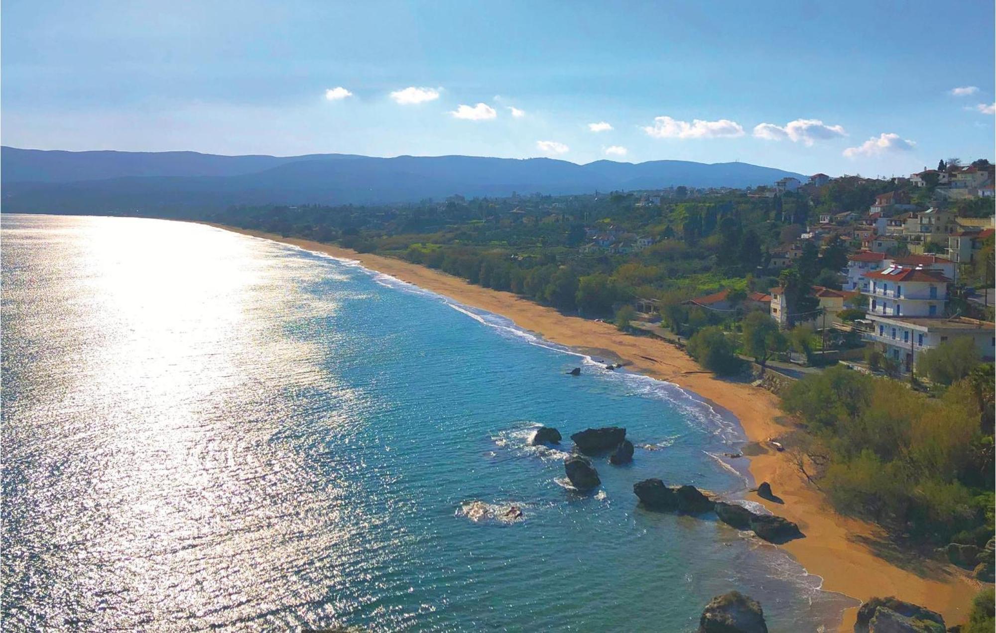 Amazing Home In Koroni With Wifi Luaran gambar