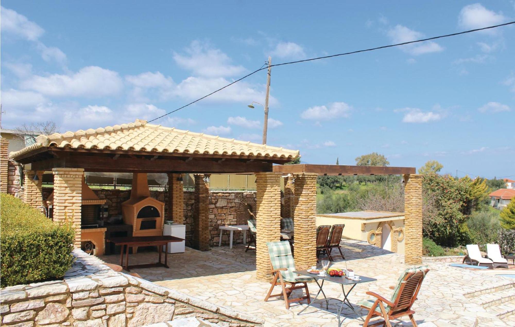 Amazing Home In Koroni With Wifi Luaran gambar